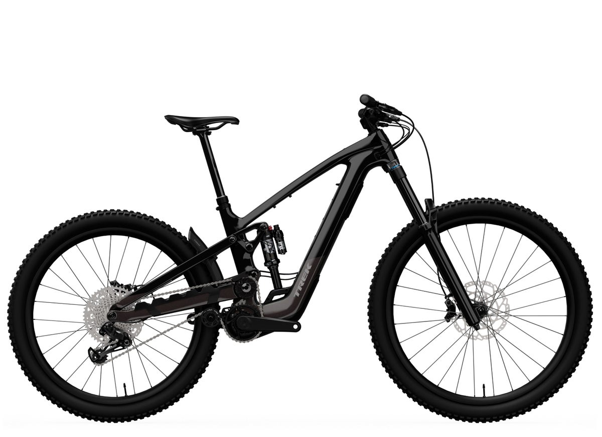Trek Slash+ 9.7 t&auml;ysjousto s&auml;hk&ouml;maastopy&ouml;r&auml;