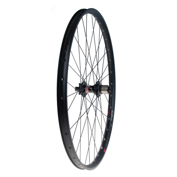 Takapy&ouml;r&auml; 29" 27-622 Disc, Boost 148x12,  8/9/10/11, MACH1 CROSS-R27, 2-pohja,