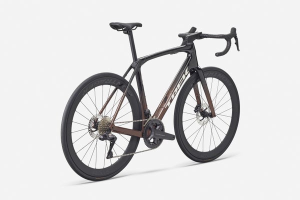 Trek Domane SL 7 Gen 4 maantiepy&ouml;r&auml;