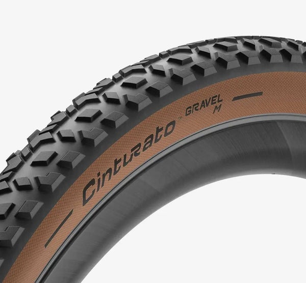 Ulkorengas 28" PIRELLI Cinturato GRAVEL M Classic, TLR, 40-622, Tanwall musta/ru