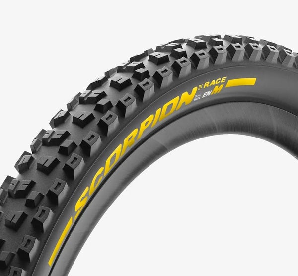 Ulkorengas 27,5" PIRELLI Scorpion Race Enduro M, TLR, 27,5*2,5", 62-622, musta,