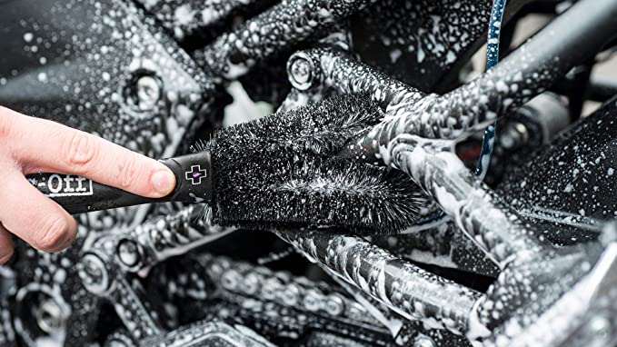 Muc-Off Two Prong Brush