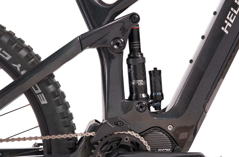 Helkama Carbon X 12v 29&rdquo; 27,5&rdquo; s&auml;hk&ouml;maastopy&ouml;r&auml;