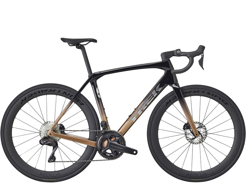 Trek Domane SL 7 Gen 4 maantiepy&ouml;r&auml;