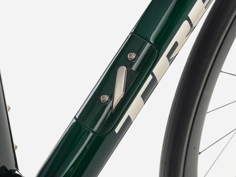 Trek Domane SL 7 Gen 4 maantiepy&ouml;r&auml;