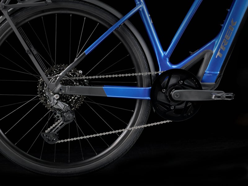Trek FX+ 7 Mid-step s&auml;hk&ouml;hybridipy&ouml;r&auml;