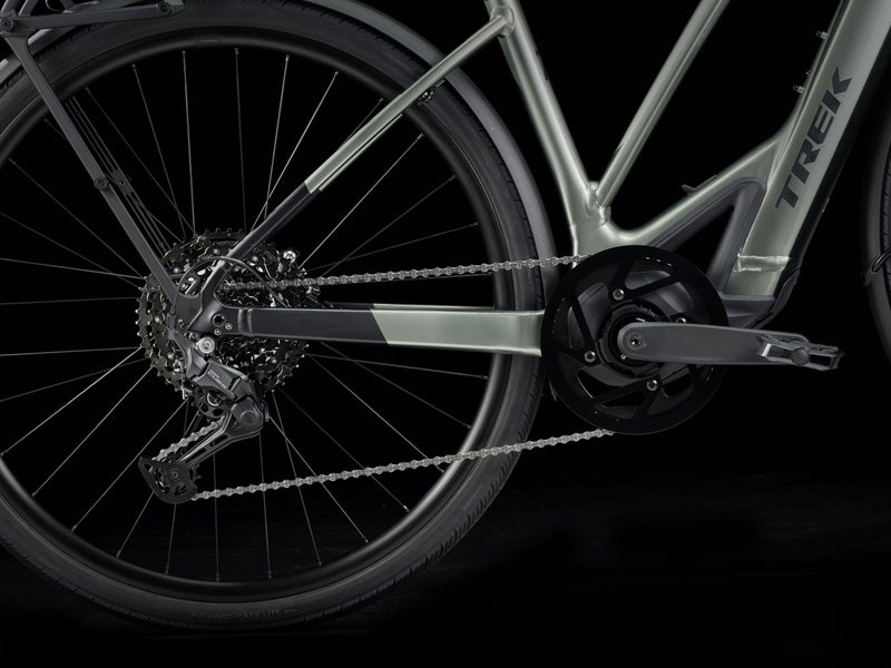 Trek FX+ 7 Mid-step s&auml;hk&ouml;hybridipy&ouml;r&auml;