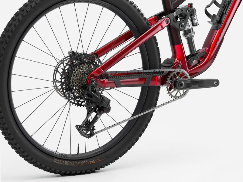 Trek Fuel EX 8 Gen 7 t&auml;ysjoustomaastopy&ouml;r&auml;