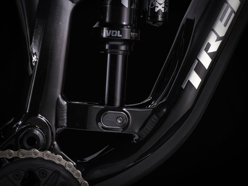 Trek Fuel EX 8 Gen 6 t&auml;ysjoustomaastopy&ouml;r&auml;