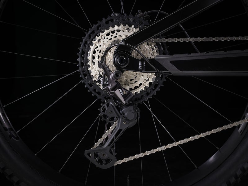 Trek Fuel EX 8 Gen 6 t&auml;ysjoustomaastopy&ouml;r&auml;