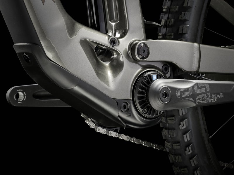 Trek Fuel EXe 8 XT t&auml;ysjousto s&auml;hk&ouml;maastopy&ouml;r&auml;