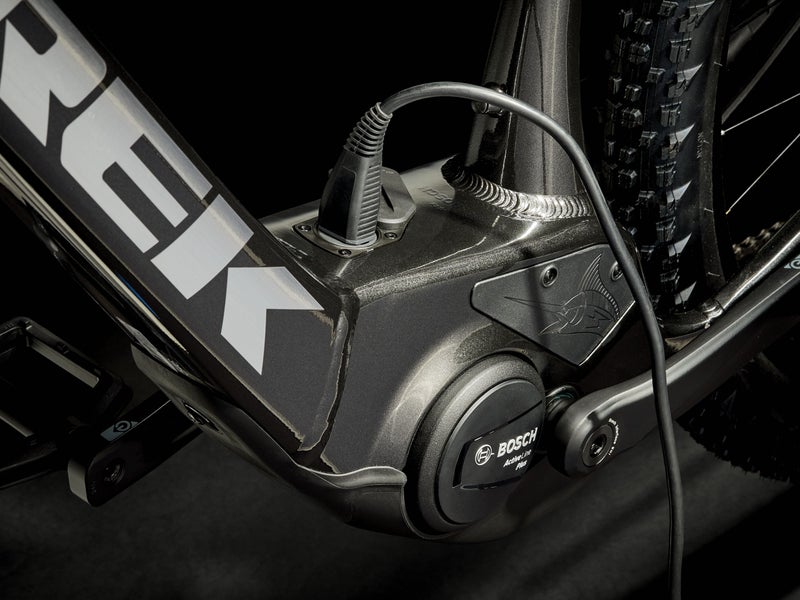 Trek Marlin+ 6 s&auml;hk&ouml;maastopy&ouml;r&auml;