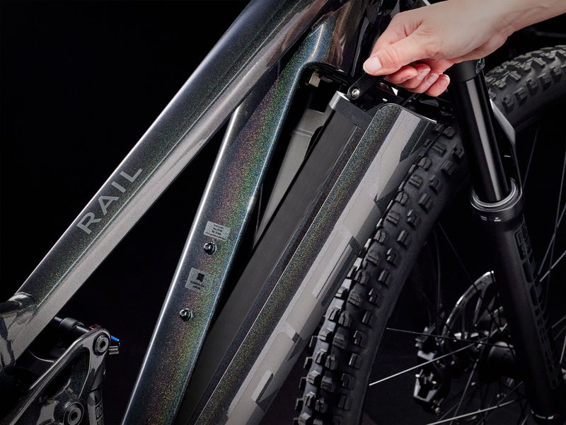 Trek Rail 7 Gen 3 s&auml;hk&ouml;maastopy&ouml;r&auml;