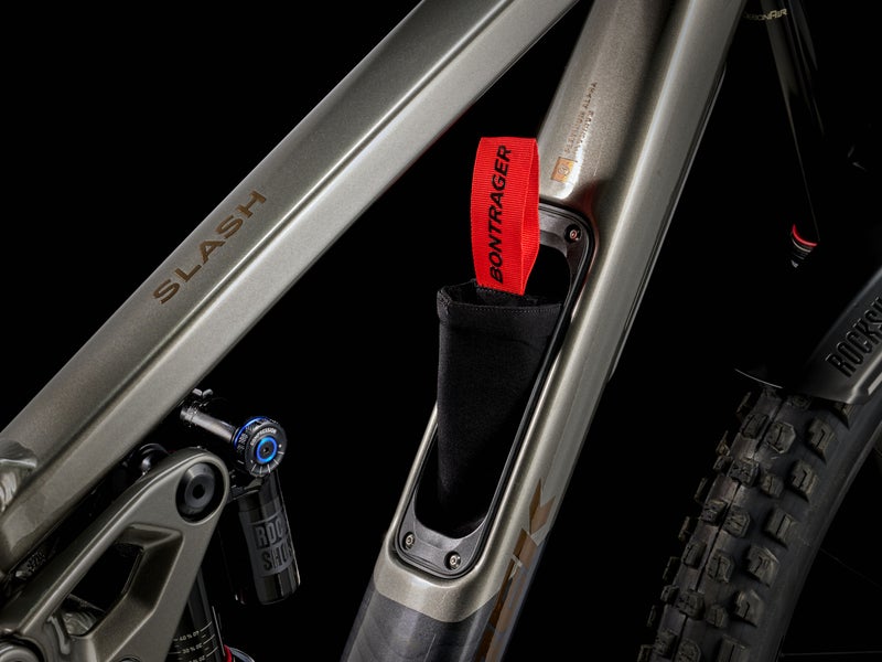 Trek Slash 9 GX AXS T-Type Gen 6 t&auml;ysjousto maastopy&ouml;r&auml;