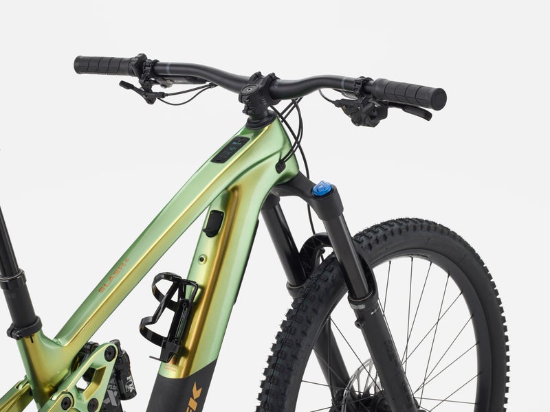 Trek Slash+ 9.7 t&auml;ysjousto s&auml;hk&ouml;maastopy&ouml;r&auml;