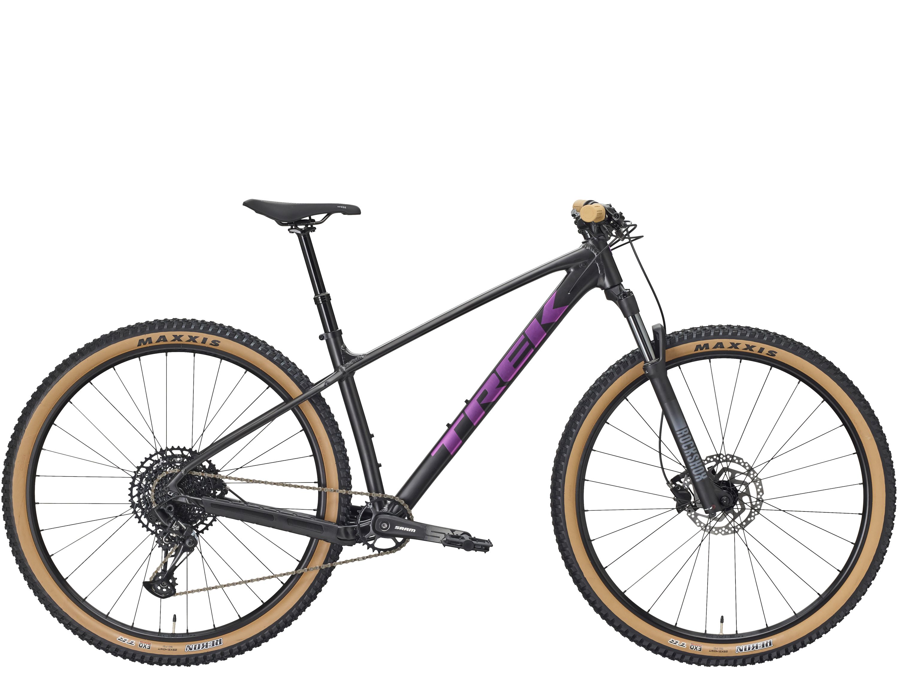 Trek Marlin 7 Gen 3 maastopyörä - Väri: Matte Dark Web/Clear Gloss | Koko: XS