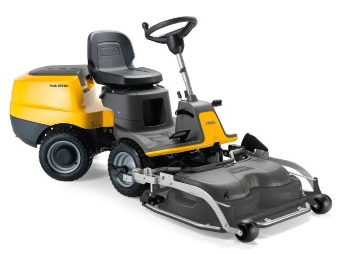 Stiga PARK 300 RC Etuleikkuri + Leikkuupöytä 95 Q